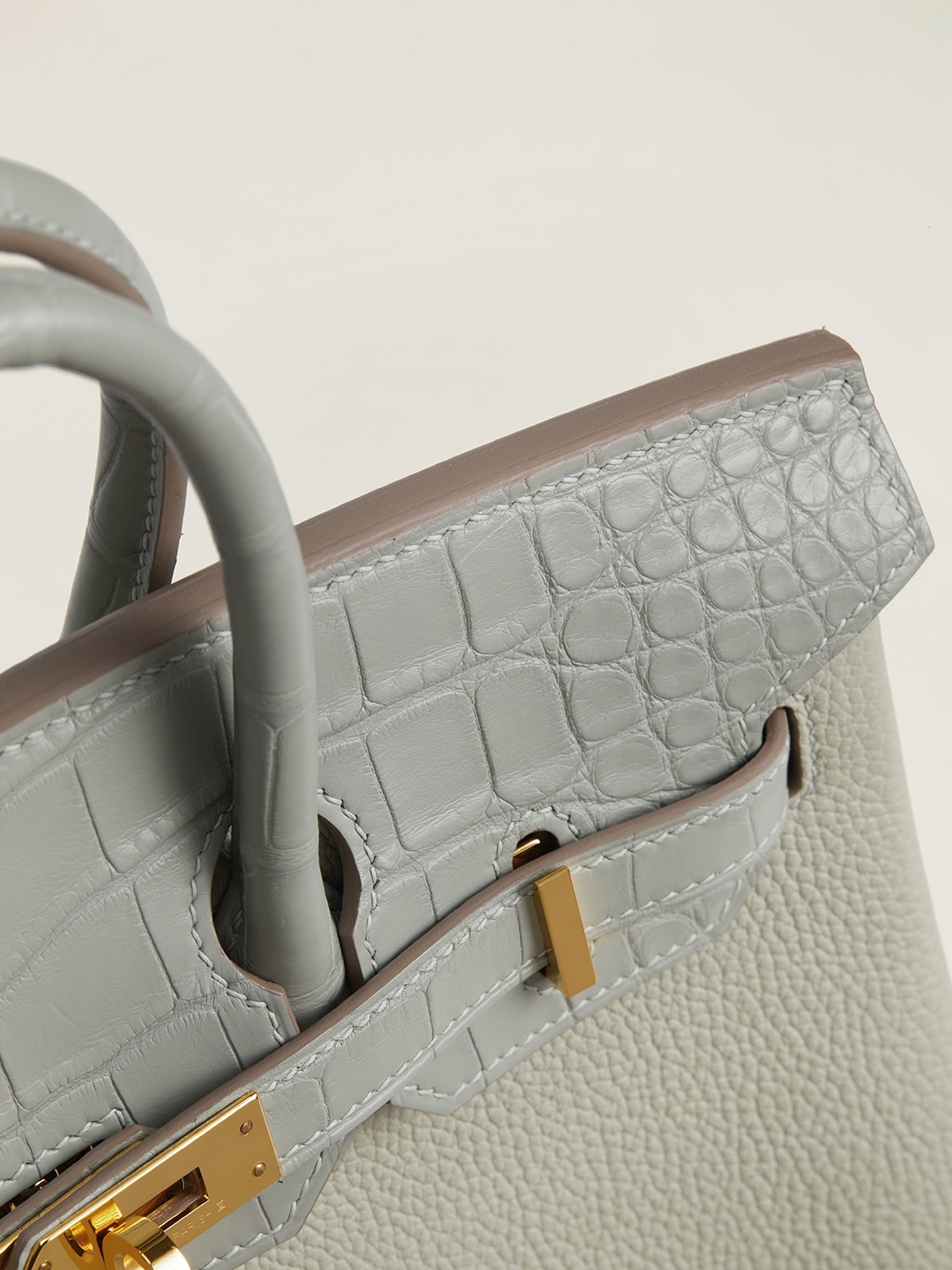 Hermes Touch Birkin 25CM Bag In Light Grey Togo and Matte Alligator Crocodile Leather